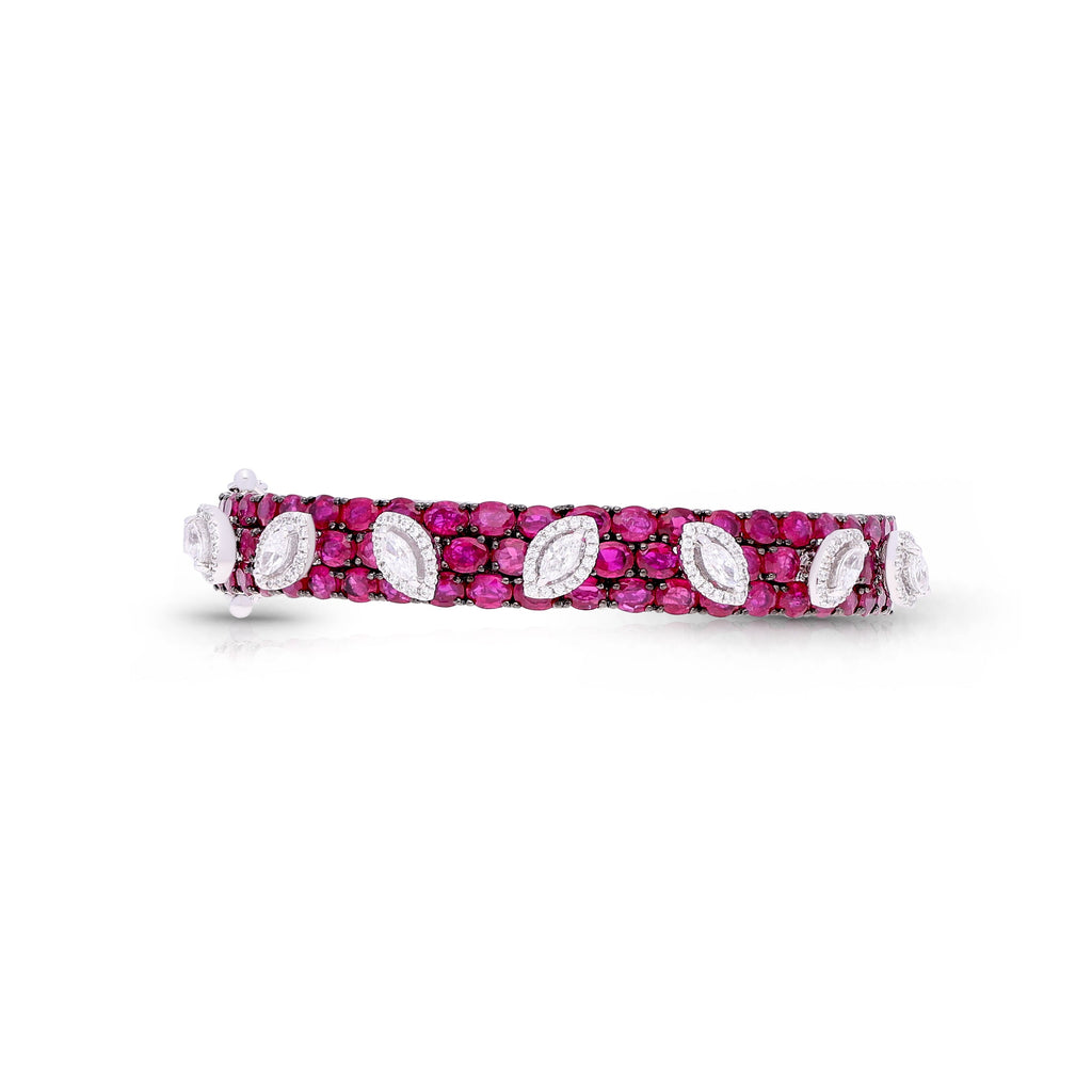 Solvine Whisper Bracelet