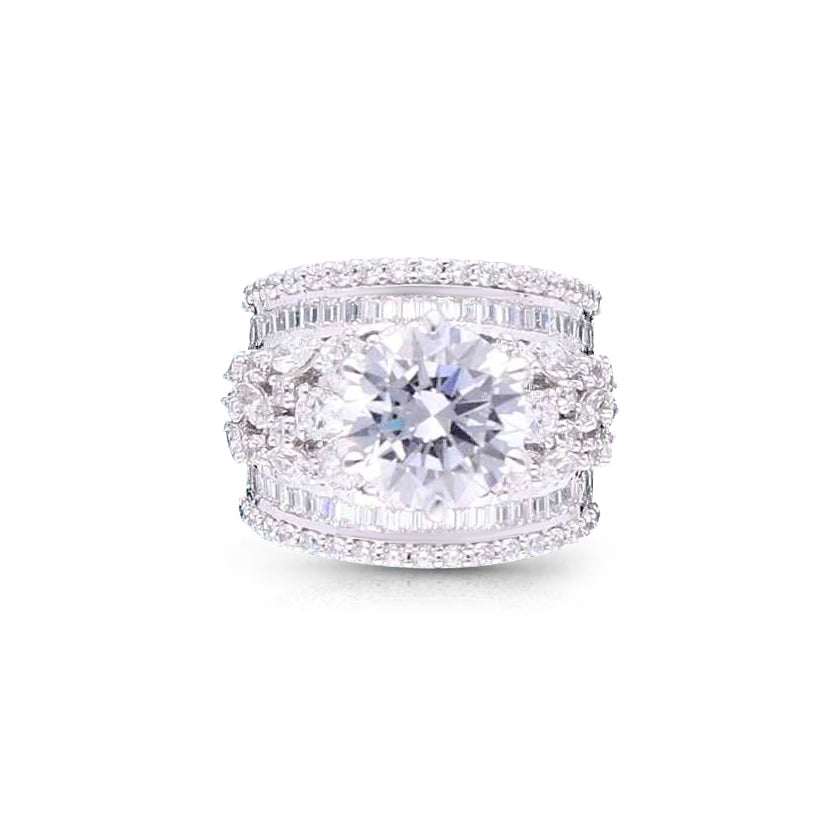 Solitaire Lustre Broad Ring
